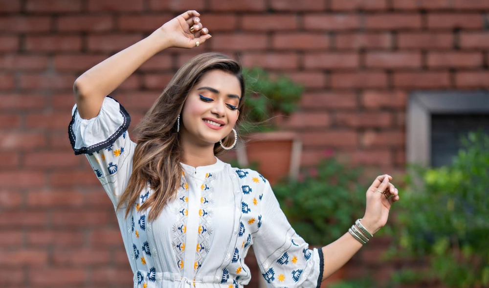 তানজিন তিশার নামে মামলা, তদন্তে ডিবি